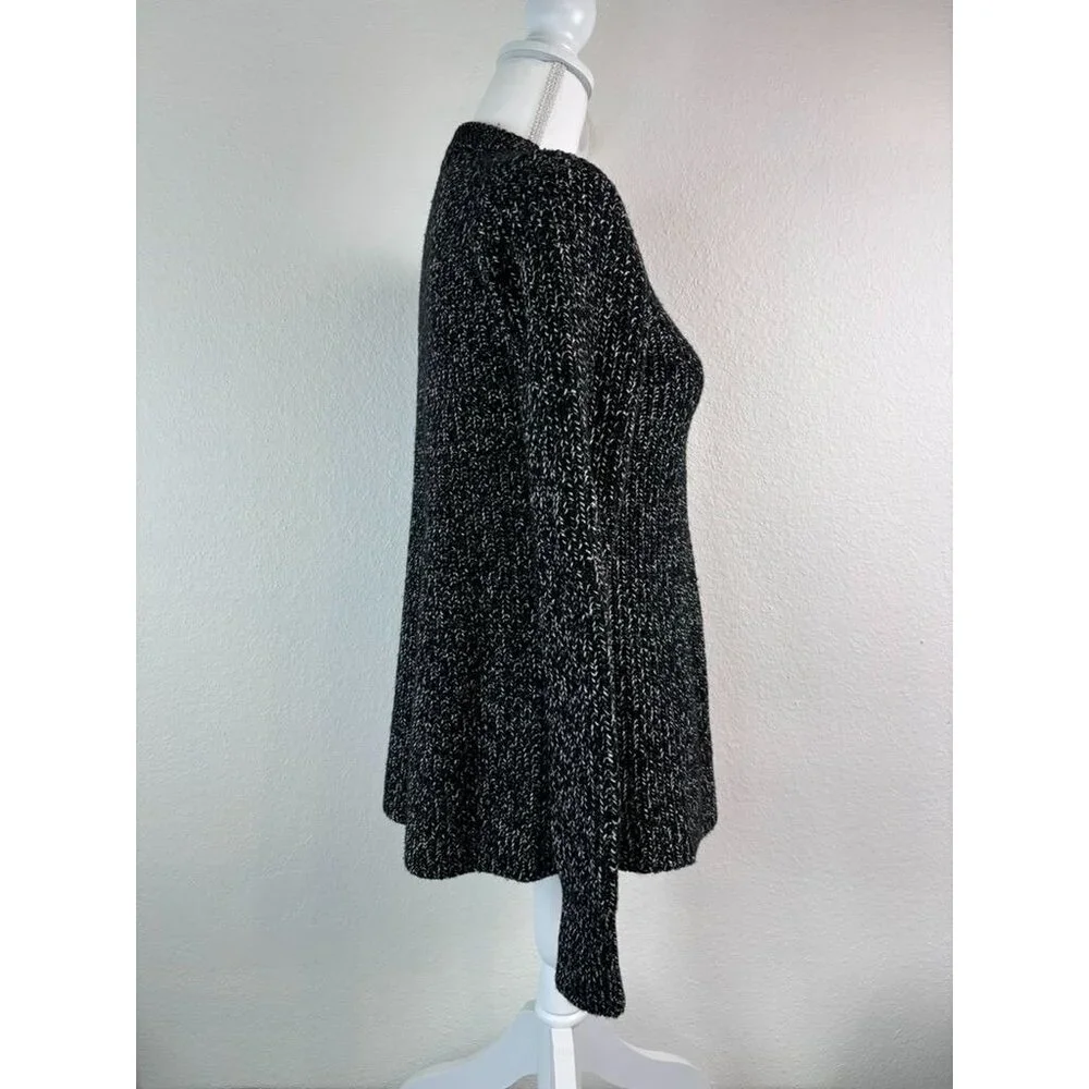 Athleta women's XS black white variegated wool blend‎ stretch sweater top